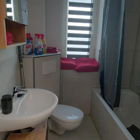 Modernes Im Stadtzentrum Appartement